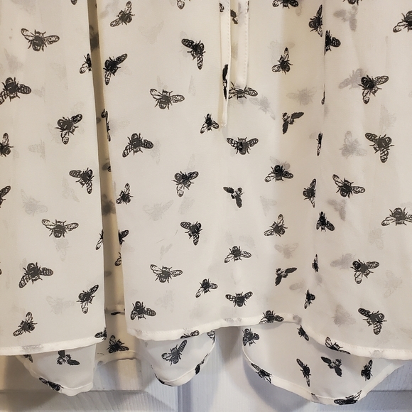 Tera by Vince Camuto Black and Cream Bee Blouse Size Small - Picture 6 of 11